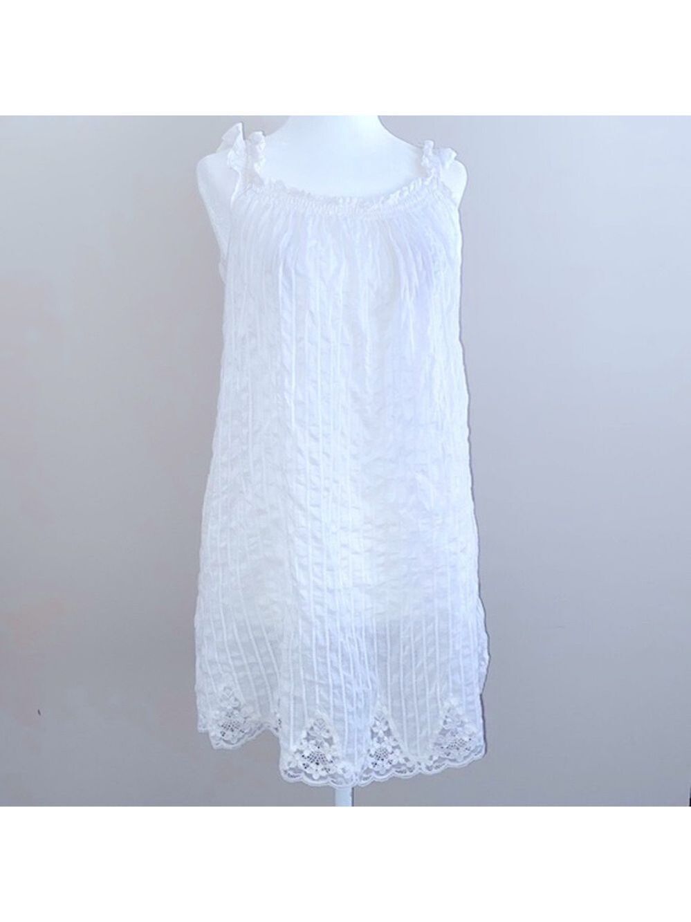 Victoria’s Secret vintage cottage nightgown